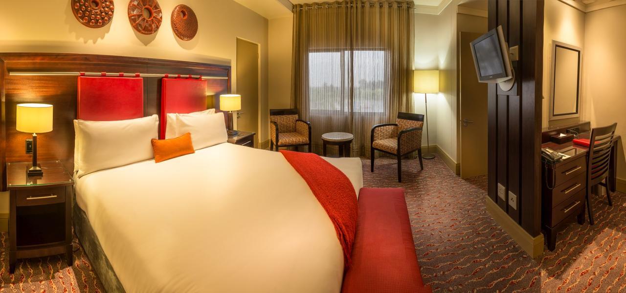 Mondior At Emperors Palace Kempton Park Exterior photo